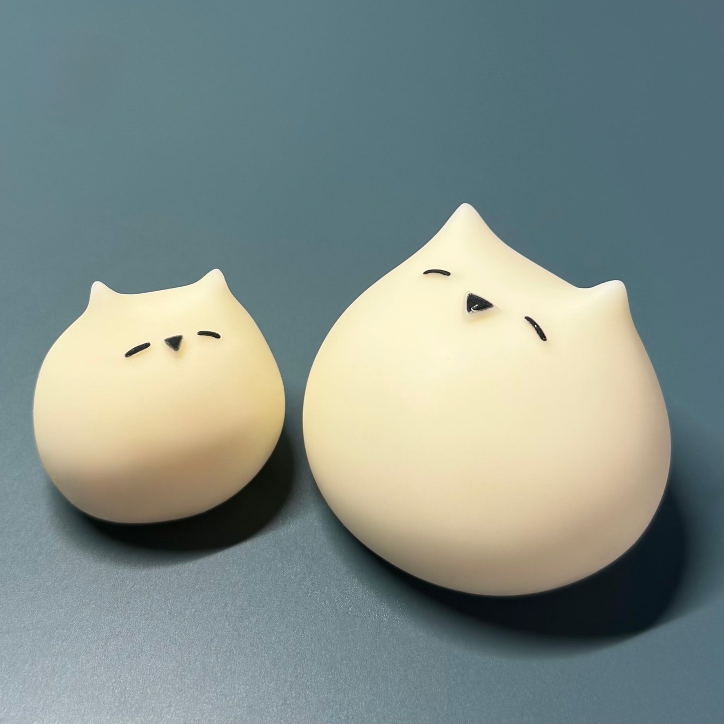 でかもにゅ山田さん_白(顔あり)