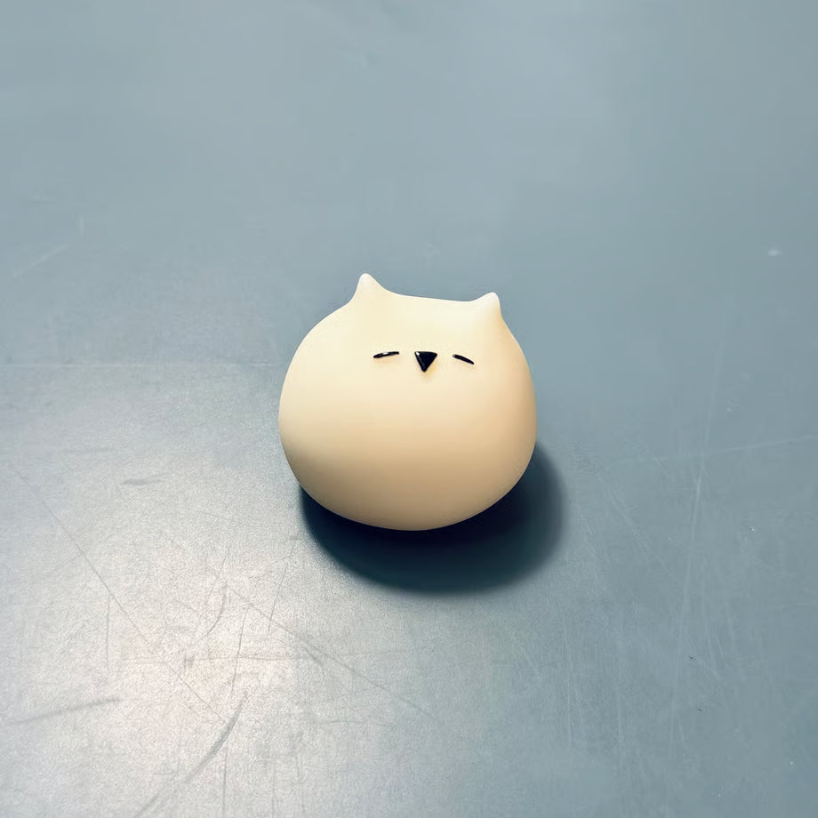 もにゅ山田さん_白_ノーマル(顔あり)